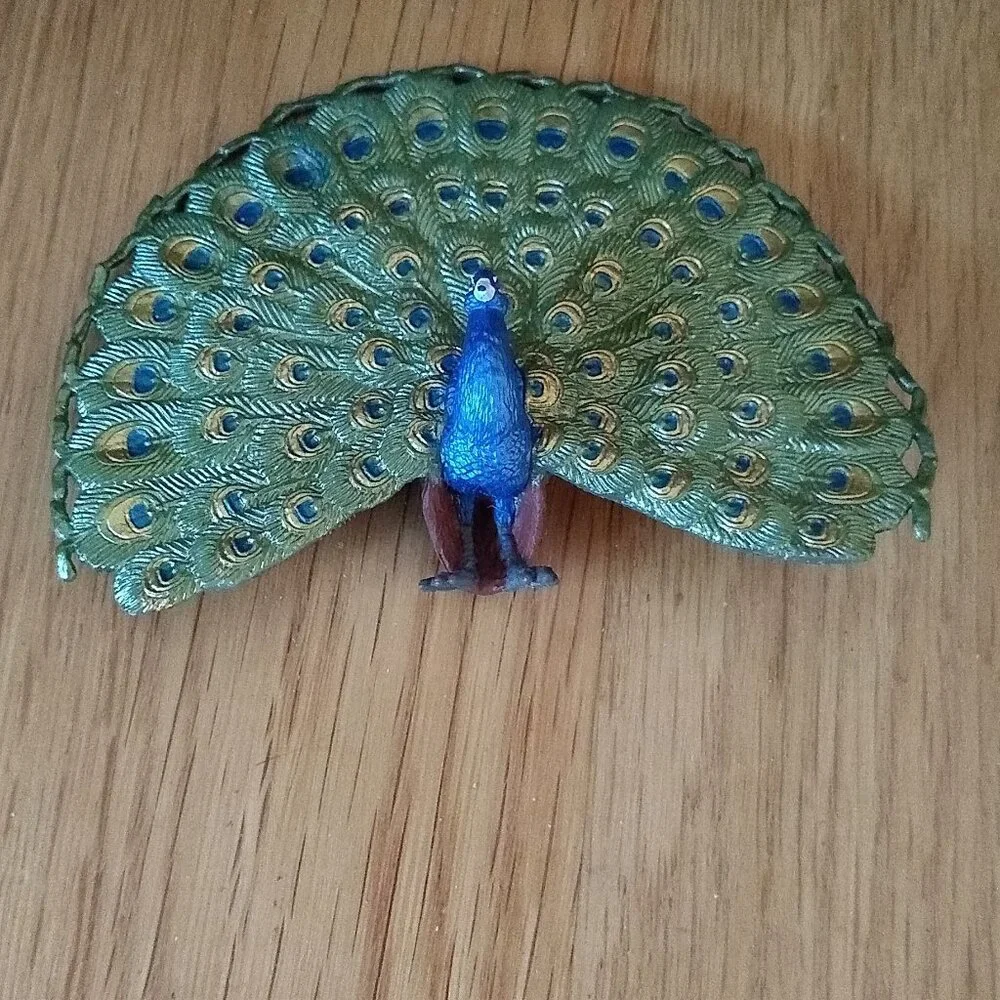 Peacock Bird Animal PVC Action Figure New ( no label)